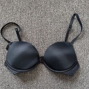 PINK Victoria's Secret Smooth Black push-up  Bra